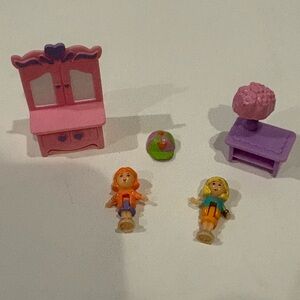 1996 Bluebird Polly Pocket Fashion Friend Dolls and Accessories